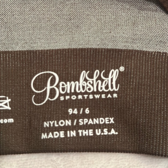 NWOT Bombshell Sportswear Sz XS Brown Snakeskin Sports Bra Racerback ~ - Picture 6 of 8